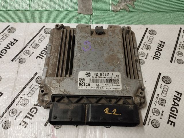 bontott VW CADDY Motorvezérlő