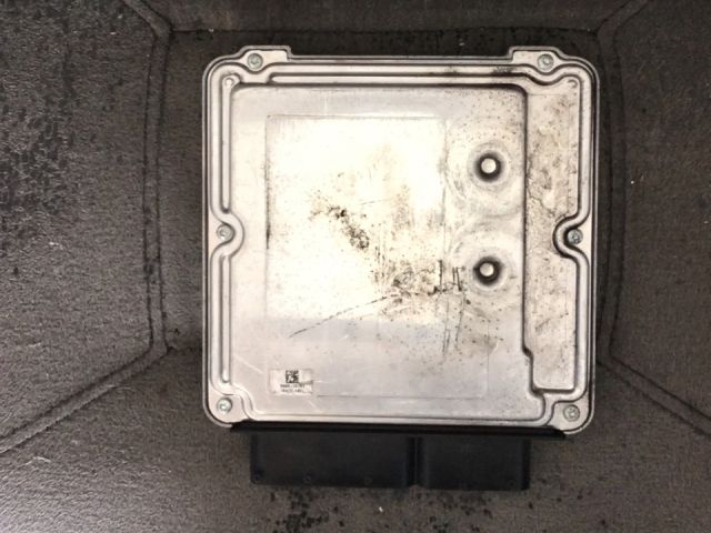 bontott VW CADDY Motorvezérlő