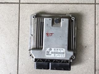 bontott VW CADDY Motorvezérlő