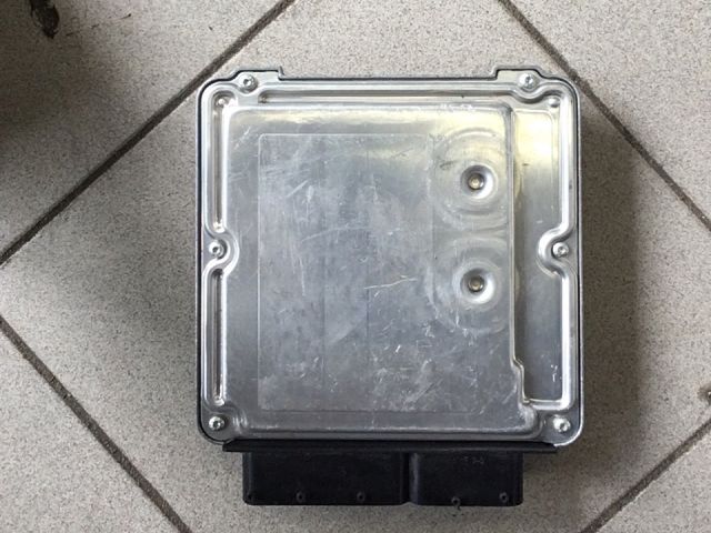 bontott VW CADDY Motorvezérlő