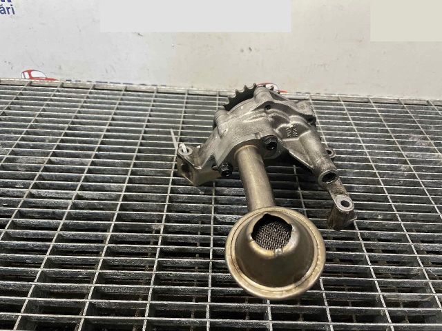 bontott VW CADDY Olajszivattyú