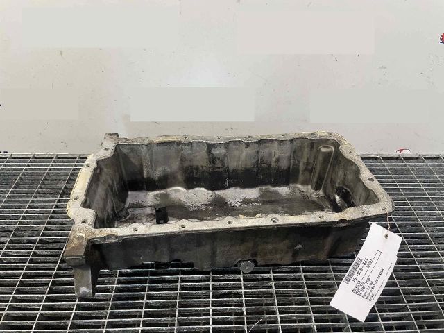 bontott VW CADDY Olajteknő