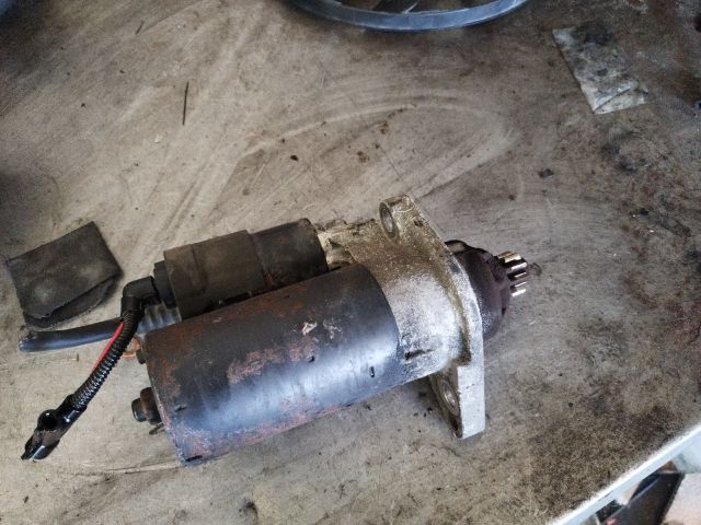 bontott VW CADDY Önindító