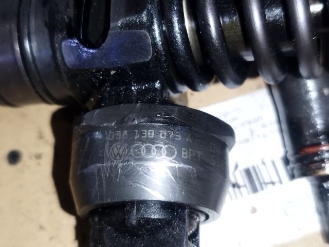 bontott VW CADDY Porlasztó (1 db)