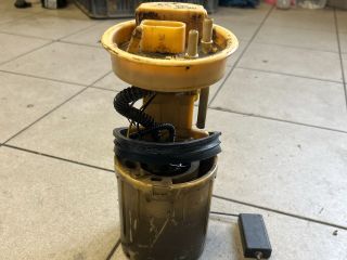 bontott VW CADDY Üzemanyag Szivattyú