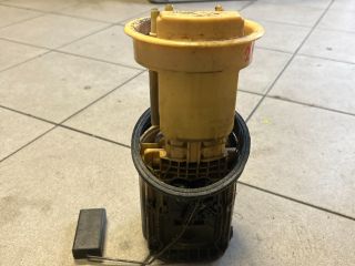 bontott VW CADDY Üzemanyag Szivattyú