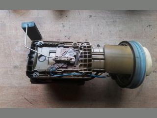 bontott VW CADDY Üzemanyag Szivattyú