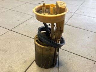 bontott VW CADDY Üzemanyag Szivattyú