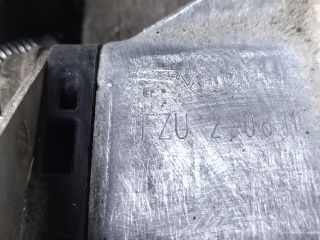 bontott VW CADDY Váltó (Mechanikus)