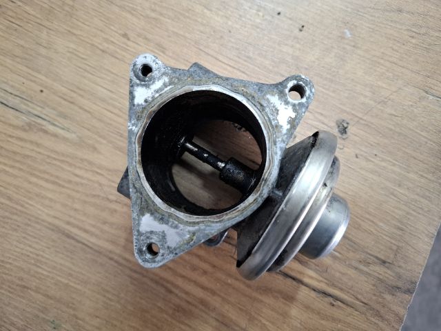 bontott VW CADDY EGR / AGR Vákum Szelep