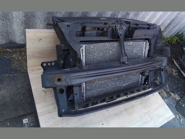 bontott VW CADDY Komplett Homlokfal (Részeivel)