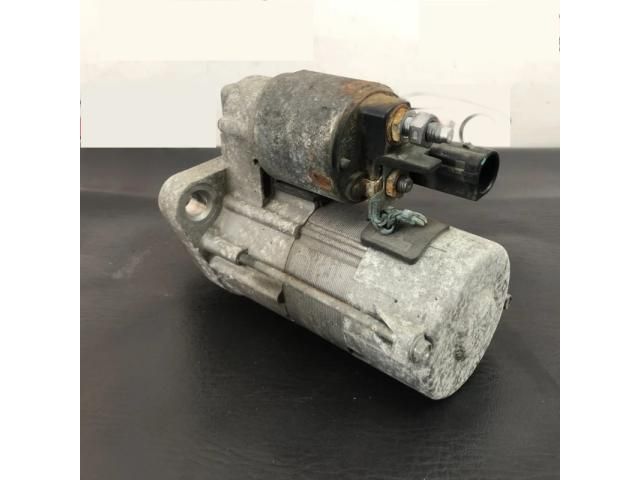 bontott VW CADDY Önindító