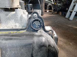 bontott VW CADDY Automata Váltó