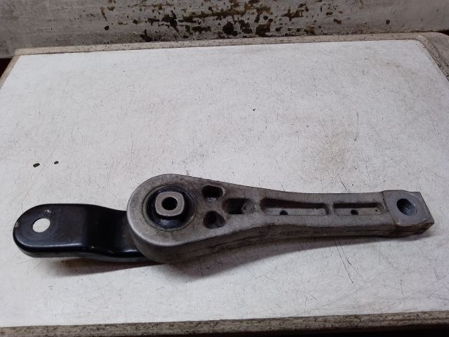 bontott VW CADDY Billenésgátló Bak