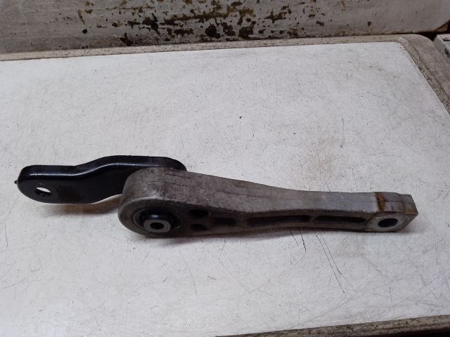 bontott VW CADDY Billenésgátló Bak