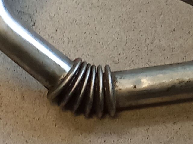 bontott VW CADDY EGR Hűtő Cső