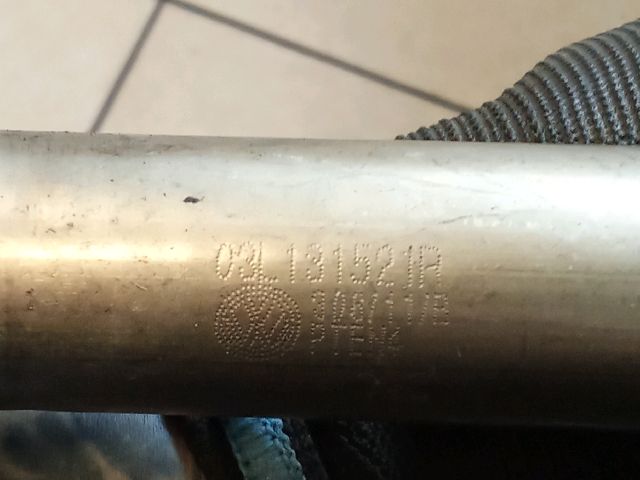 bontott VW CADDY EGR Hűtő Cső