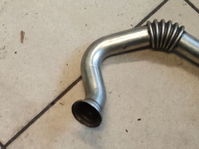 bontott VW CADDY EGR Hűtő Cső