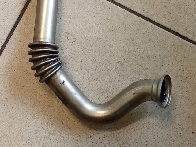 bontott VW CADDY EGR Hűtő Cső