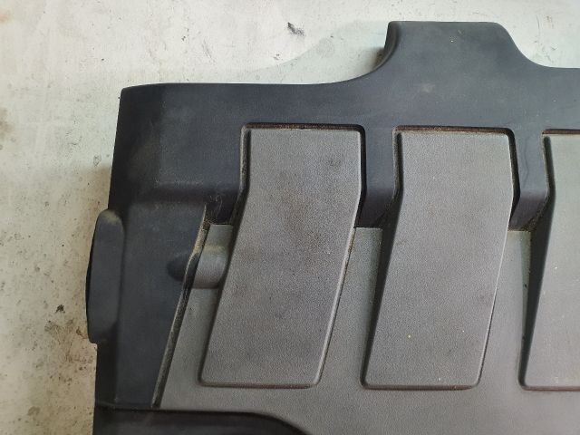 bontott VW CADDY Felső Motorburkolat