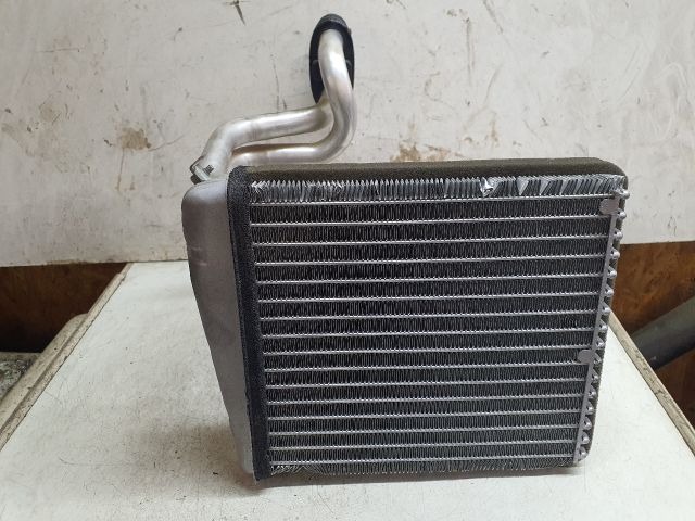 bontott VW CADDY Fűtőradiátor