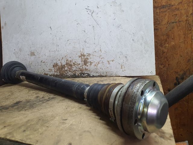 bontott VW CADDY Jobb Féltengely