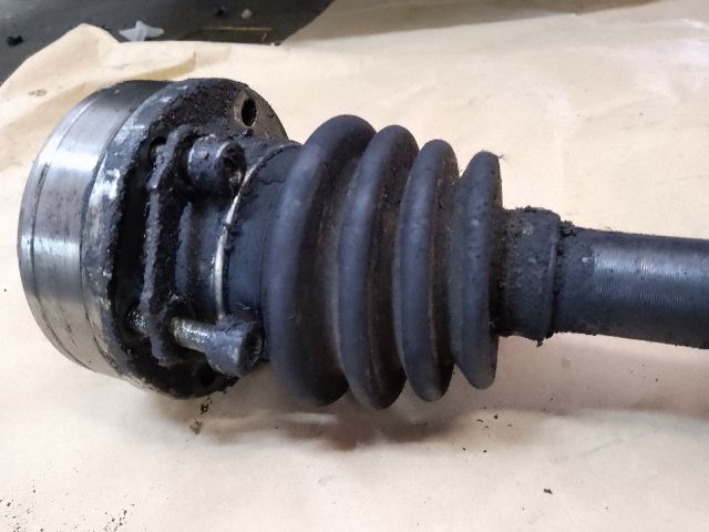 bontott VW CADDY Jobb Féltengely