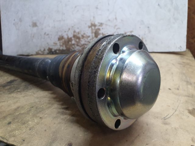 bontott VW CADDY Jobb Féltengely