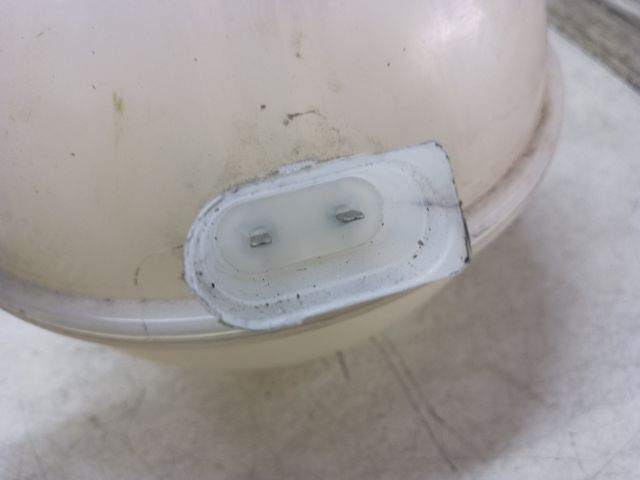 bontott VW CADDY Kiegyenlítő Tartály