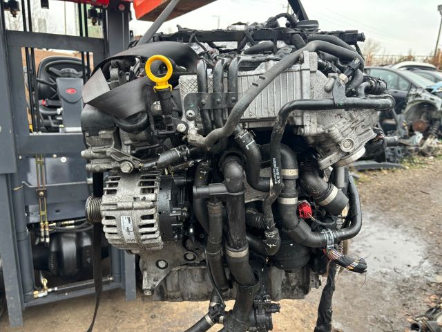 bontott VW CADDY Komplett Motor (Segédberendezésekkel)