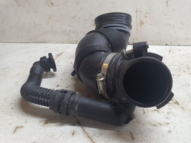 bontott VW CADDY Légbeömlő Cső