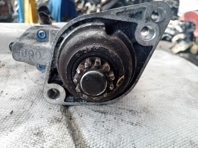 bontott VW CADDY Önindító