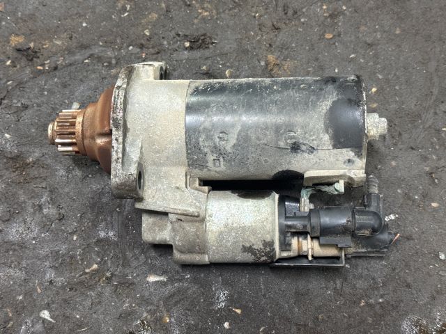 bontott VW CADDY Önindító