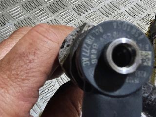 bontott VW CADDY Porlasztó Sor / Híd