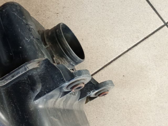 bontott VW CADDY Rezonátor