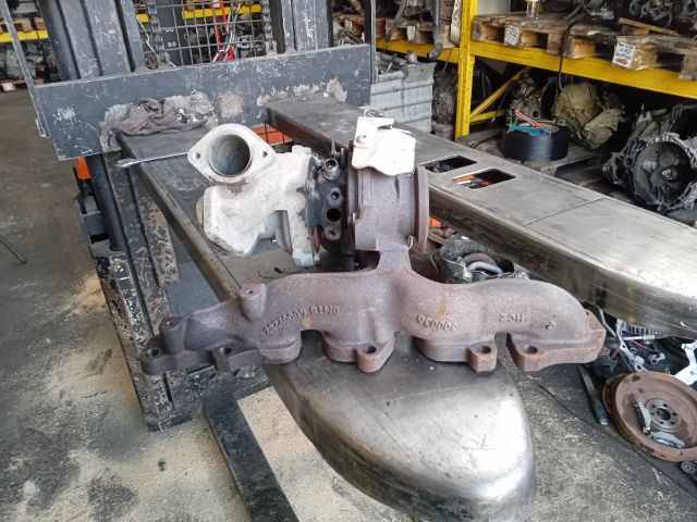 bontott VW CADDY Turbó