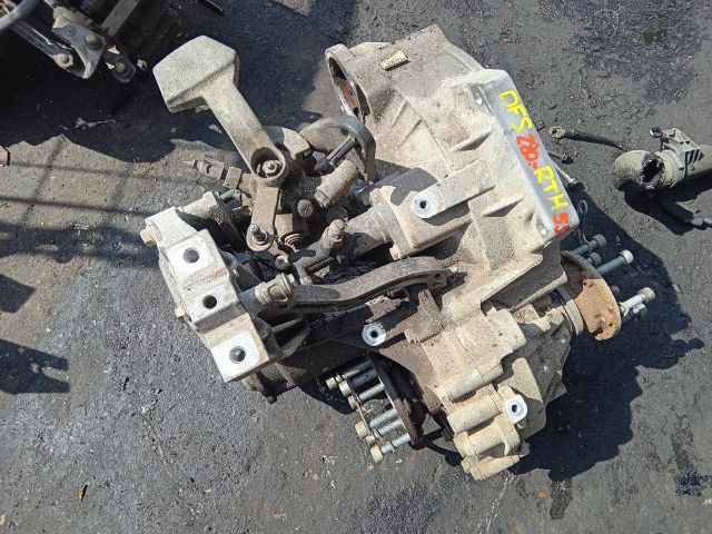 bontott VW CADDY Váltó (Mechanikus)