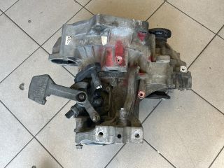 bontott VW CADDY Váltó (Mechanikus)