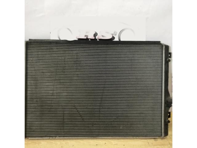 bontott VW CADDY Vízhűtő Radiátor (Klímás)