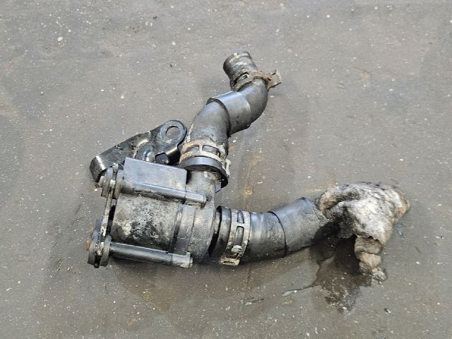 bontott VW CADDY Vízpumpa