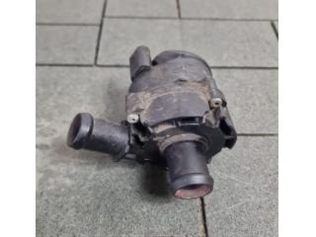 bontott VW CADDY Vízpumpa