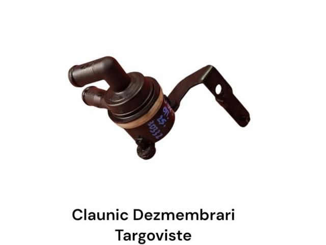 bontott VW CADDY Vízpumpa