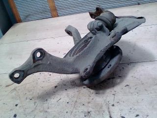 bontott VW CADDY Jobb első Csonkállvány Kerékaggyal