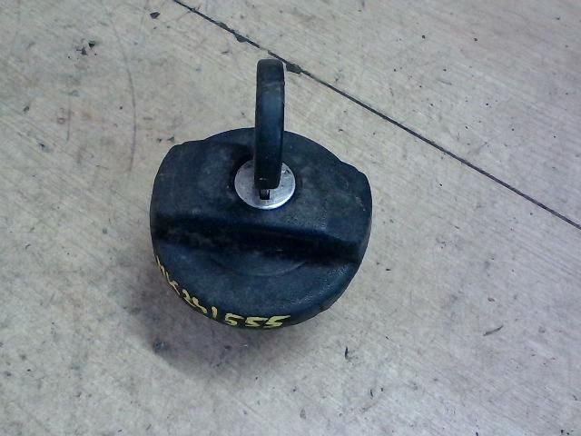 bontott VW CADDY Tanksapka