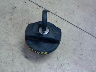 bontott VW CADDY Tanksapka