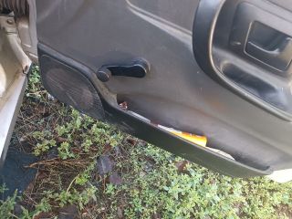 bontott VW CADDY Bal hátsó Lengéscsillapító