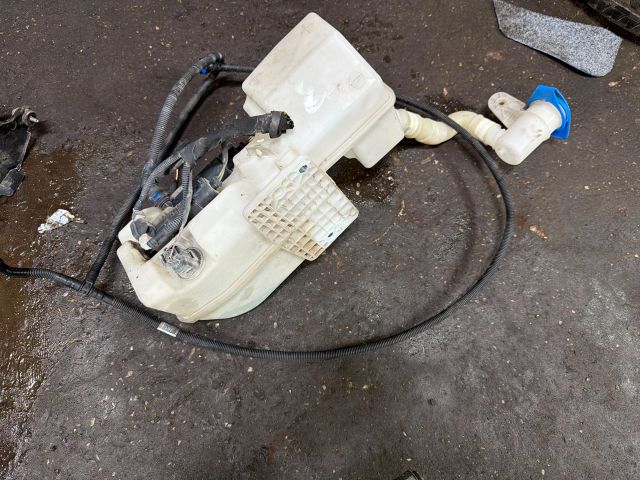 bontott VW CADDY Ablakmosó Tartály