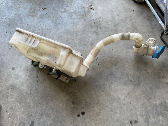 bontott VW CADDY Ablakmosó Tartály