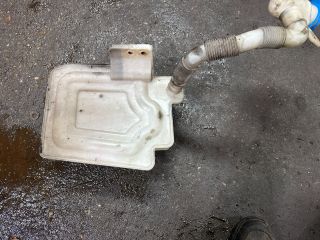 bontott VW CADDY Ablakmosó Tartály