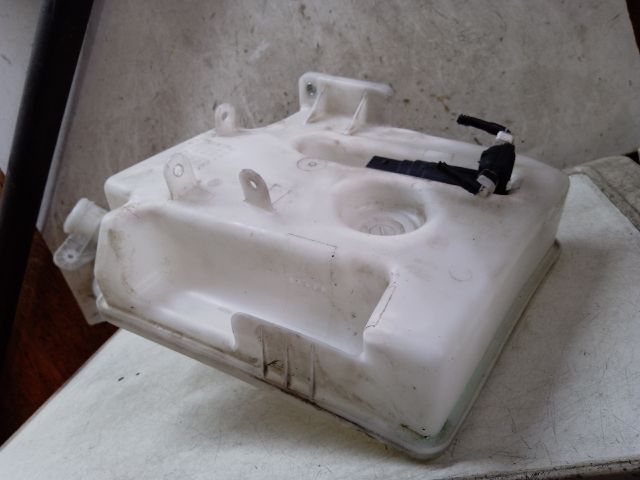 bontott VW CADDY Ablakmosó Tartály